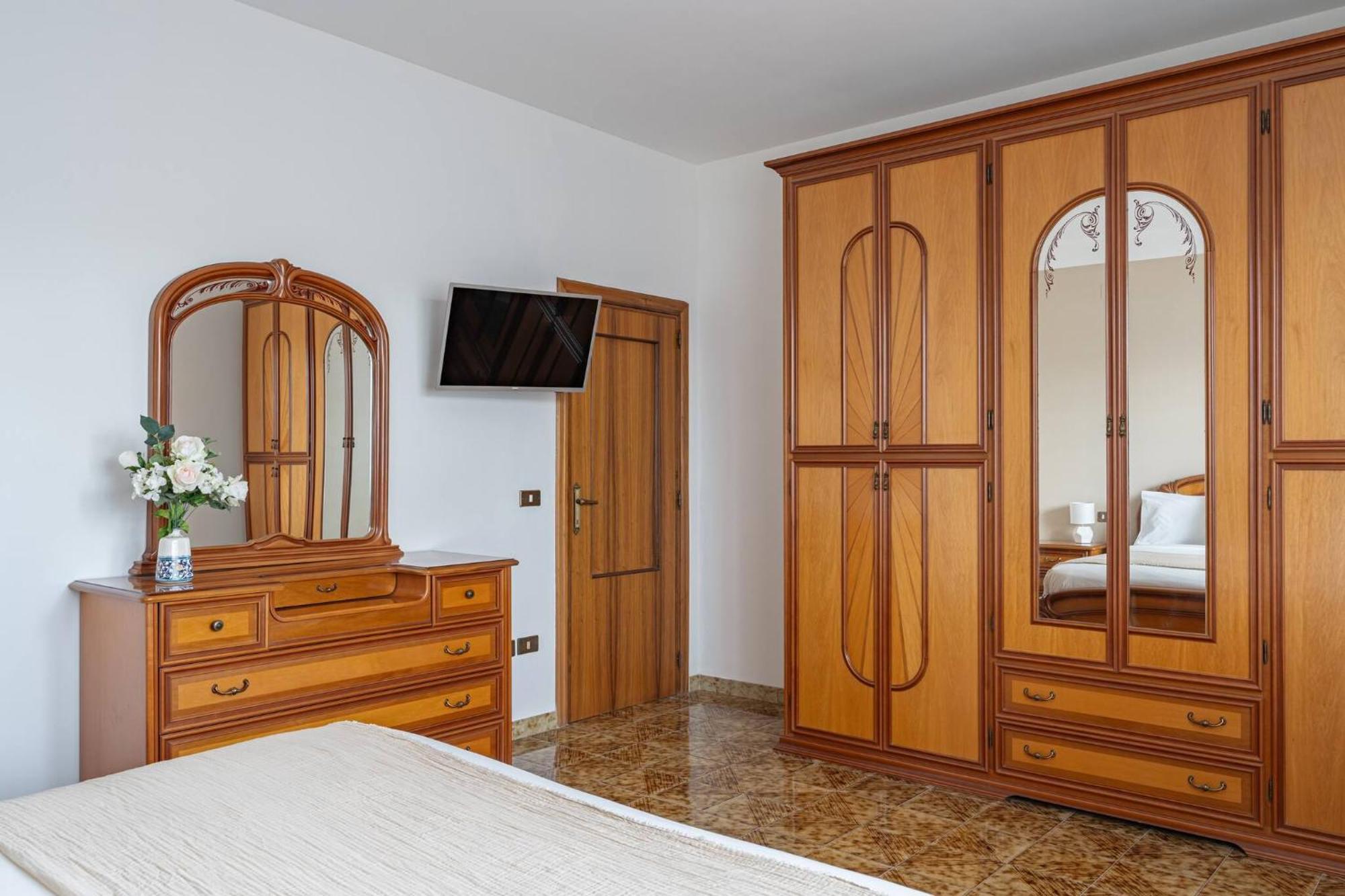La Casa Del Viaggiatore - Yourplace Abruzzo Apartment *